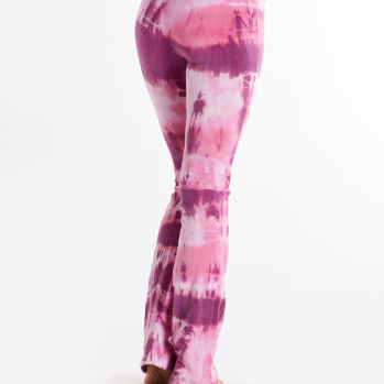 88 Boot cut yoga pants (Raspberrylicious)