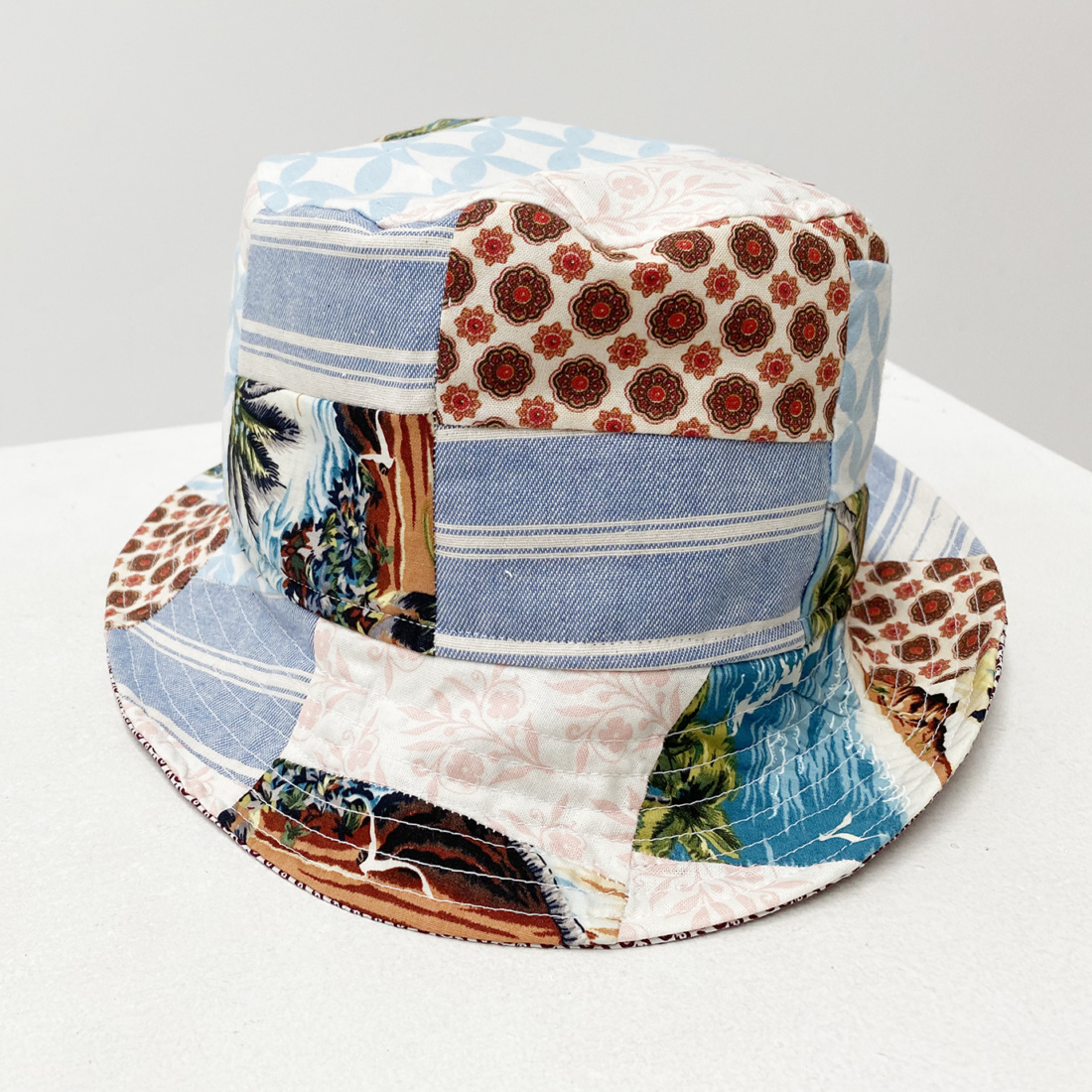 Gilligan bucket hat | 88 Queen St